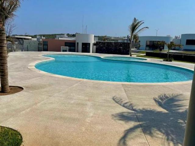 Lomas del Mediterráneo, Terreno en VENTA de 160m2 en residencial con Amenidades y vista al mar