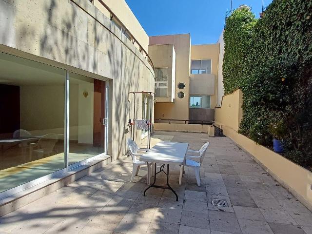Lomas Reforma casa en venta/renta