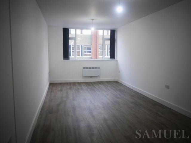 Lombard House Flat 34, 12 Lombard Street, West Bromwich B70, 1 bed property to rent, £800 pcm | PrimeLocation
