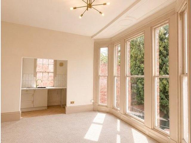 Lombard St, Newark NG24, 2 bed flat to rent, £925 pcm | PrimeLocation