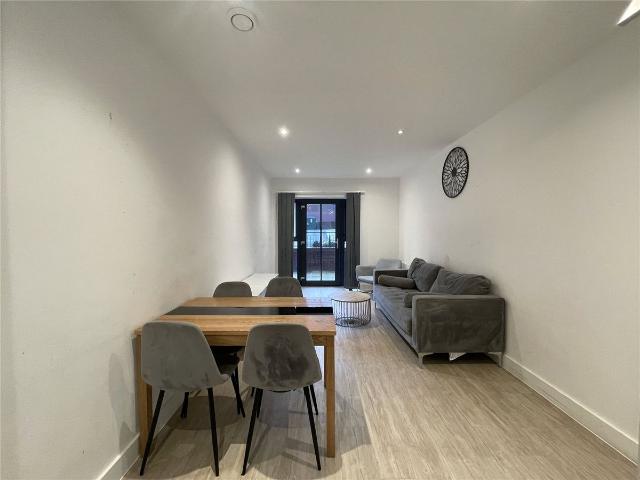 Lombard Street, Birmingham B12, 2 bed flat to rent, £1,500 pcm | PrimeLocation