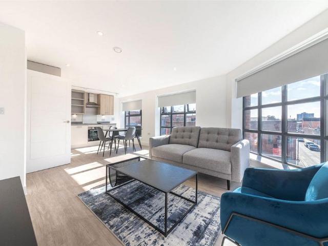 Lombard Street, Birmingham B12 2 bed flat to rent £1,150 pcm £265 pw