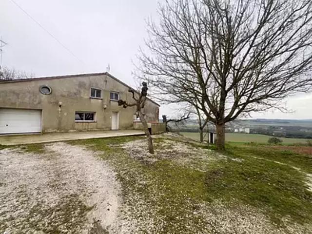 Lombers 81120 Location maison 5 pièces t5