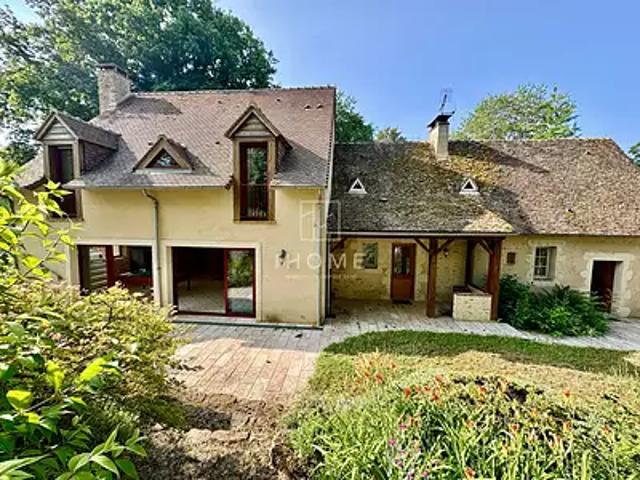 Lombron 72450 Achat / Vente maison 8 pièces t8 piscine parking