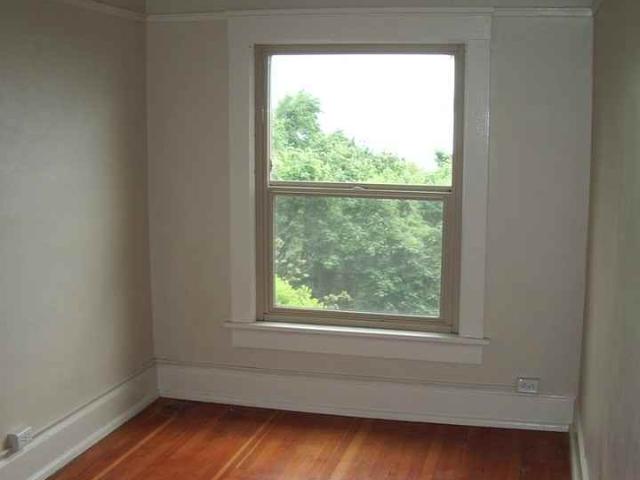 Lomita Vista 1 Bedroom Apartment for Rent at 1208 10th Ave W, Seattle, WA 98119 West Queen Anne