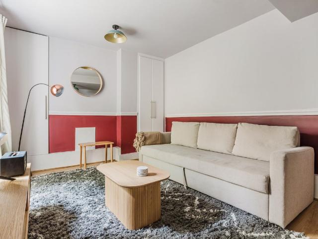 London Borough Of Camden NW1, 1 bed flat to rent, £2,780 pcm | PrimeLocation