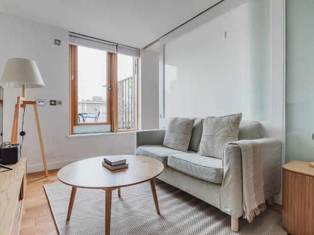 London Borough Of Hackney N1, 1 bed flat to rent, £3,220 pcm | PrimeLocation