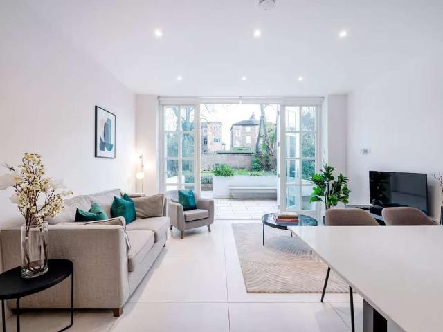 London Borough Of Islington N7, 1 bed flat to rent, £5,849 pcm | PrimeLocation