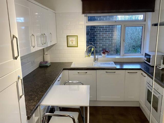 London, BR2 0QU, United Kingdom | 2 bed house for rent #96893700 | Rentberry