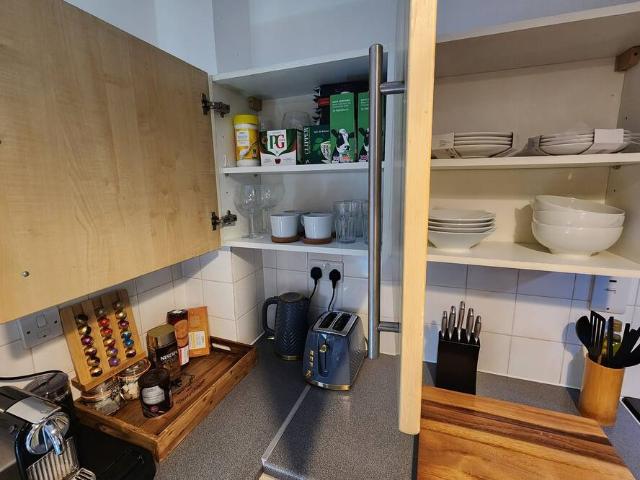 London, E14 8AL, United Kingdom | 1 bed apartment for rent #129290324 | Rentberry
