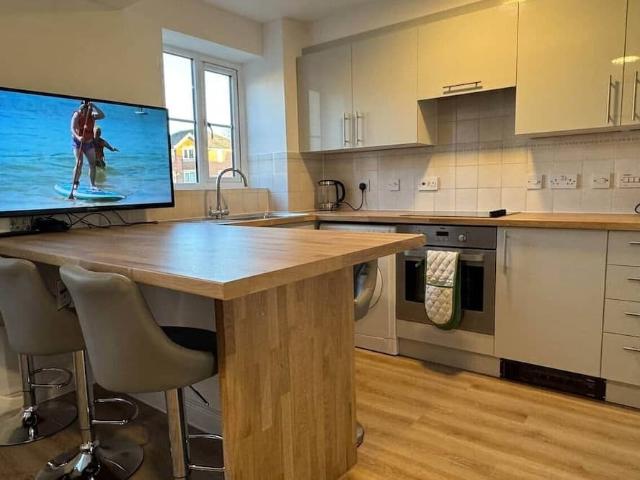 London, E14 9UU, United Kingdom | 1 bed apartment for rent #172263823 | Rentberry
