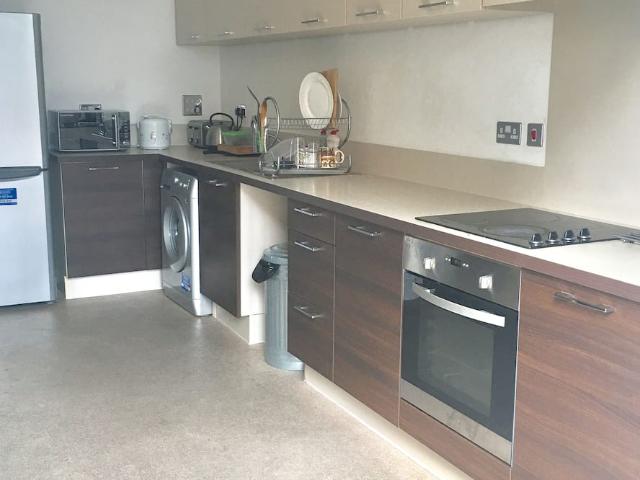 London, E16 2FT, United Kingdom | 2 bed house for rent #98273438 | Rentberry