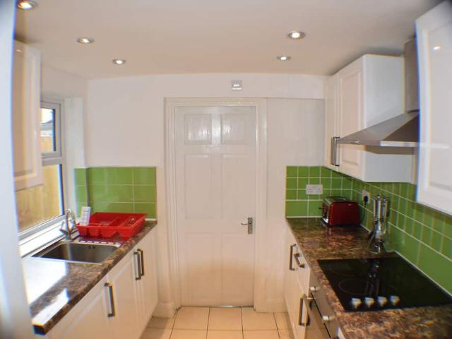 London, E17 6AJ, United Kingdom | 3 bed house for rent #96284133 | Rentberry