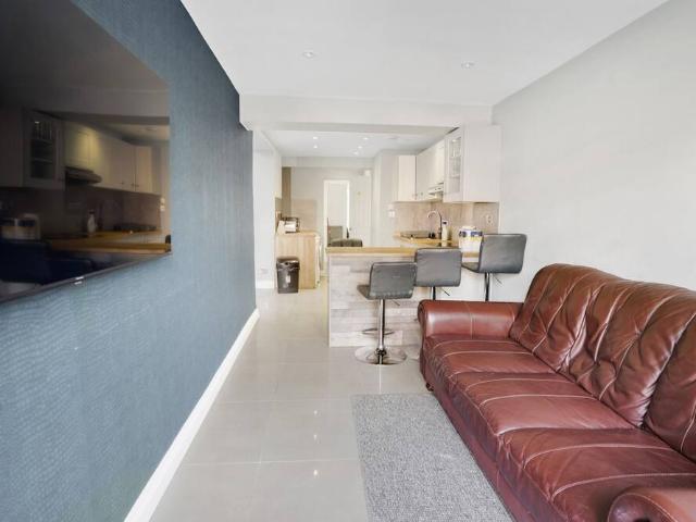 London, E17 6AQ, United Kingdom | 7 bed house for rent #96877199 | Rentberry