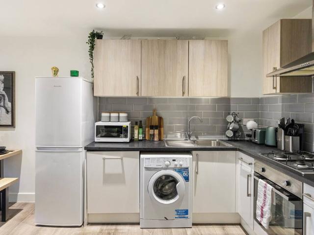 London, E10 7AF, United Kingdom | 3 bed apartment for rent #147218634 | Rentberry