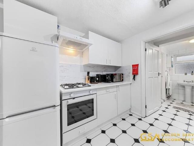 London, E11 3LL, United Kingdom | 3 bed house for rent #133395133 | Rentberry