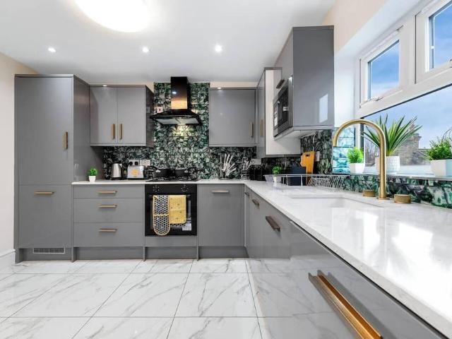 London, E11 4EA, United Kingdom | 5 bed house for rent #170788175 | Rentberry
