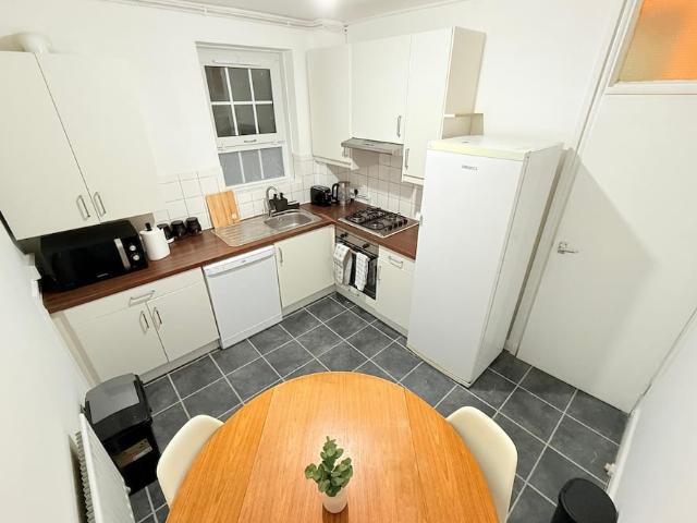 London, E1 0BZ, United Kingdom | 2 bed apartment for rent #160274759 | Rentberry