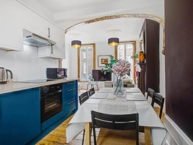 London, E1 2AX, United Kingdom | Studio townhouse for rent #124937902 | Rentberry