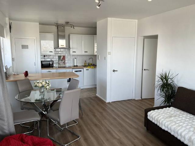 London, E1 6DJ, United Kingdom | 2 bed apartment for rent #121547332 | Rentberry