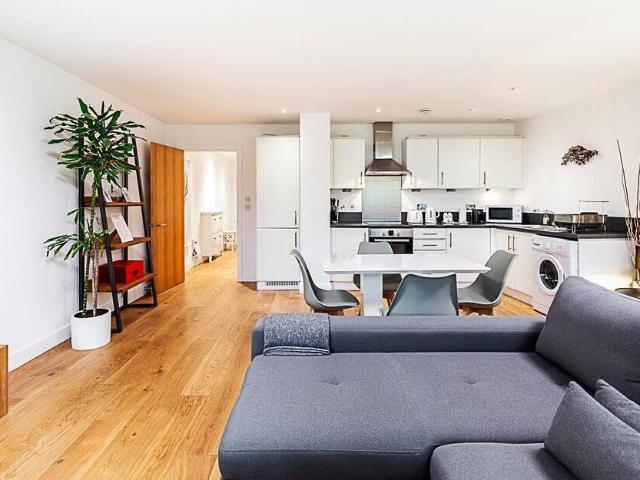London, E2 0QL, United Kingdom | 1 bed apartment for rent #148741940 | Rentberry