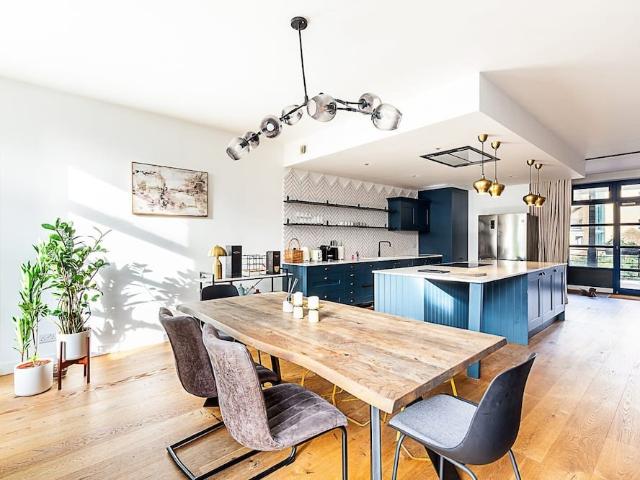 London, E2 6EA, United Kingdom | 3 bed apartment for rent #160534241 | Rentberry