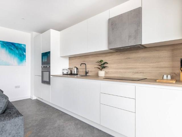 London, E3 3YP, United Kingdom | 2 bed apartment for rent #121960975 | Rentberry