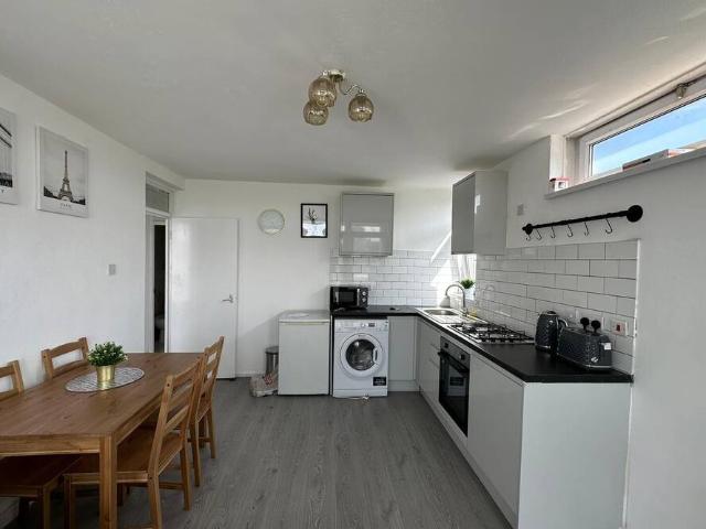 London, E3 4LD, United Kingdom | 4 bed apartment for rent #105943796 | Rentberry