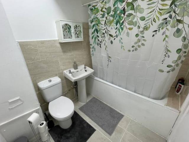 London, E5 0LP, United Kingdom | 1 bed apartment for rent #111605304 | Rentberry