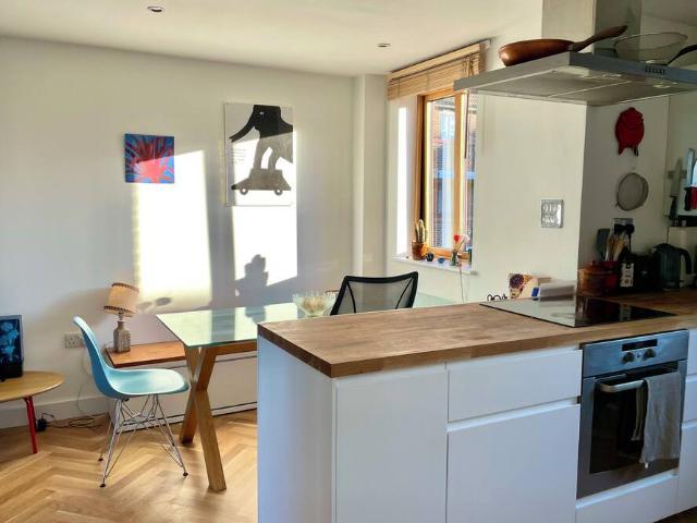 London, E5 9HH, United Kingdom | 1 bed apartment for rent #164925335 | Rentberry