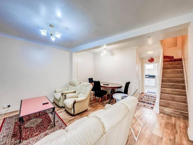 London, E7 9DG, United Kingdom | 3 bed house for rent #169900646 | Rentberry