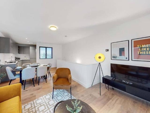 London, E8 2JS, United Kingdom | 2 bed duplex for rent #169815206 | Rentberry
