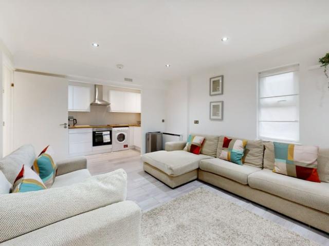 London, E9 5LP, United Kingdom | 1 bed apartment for rent #95772354 | Rentberry