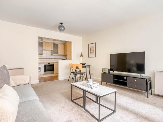 London, EC1A 7ES, United Kingdom | 1 bed apartment for rent #96821000 | Rentberry