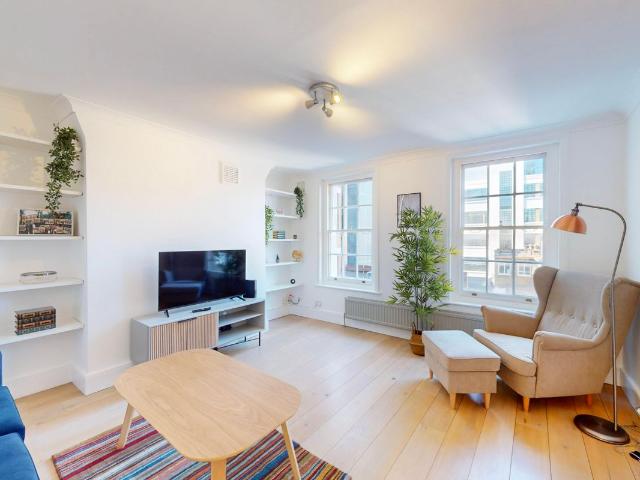 London EC1V, 2 bed flat to rent, £3,550 pcm | PrimeLocation