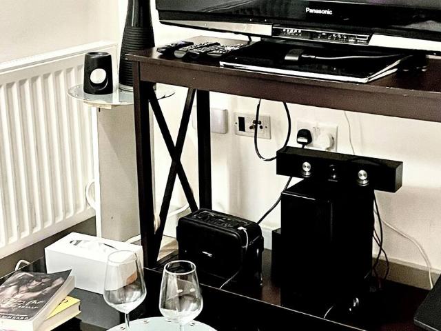 London, HA8 9AA, United Kingdom | 1 bed apartment for rent #169675516 | Rentberry