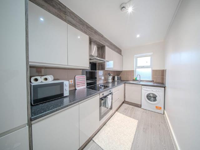 London, IG1 4QR, United Kingdom | 2 bed apartment for rent #96304623 | Rentberry