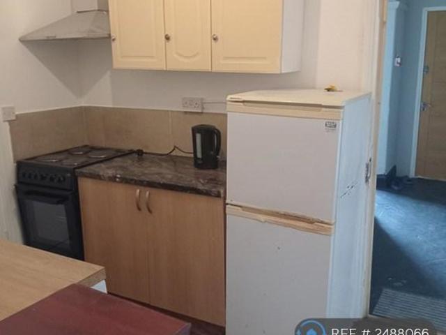 London, London, N9 Studio to rent £1,200 pcm £277 pw