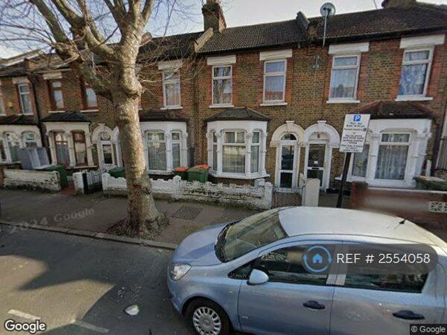 London, London, E6 3 bed terraced house to rent £2,300 pcm £531 pw