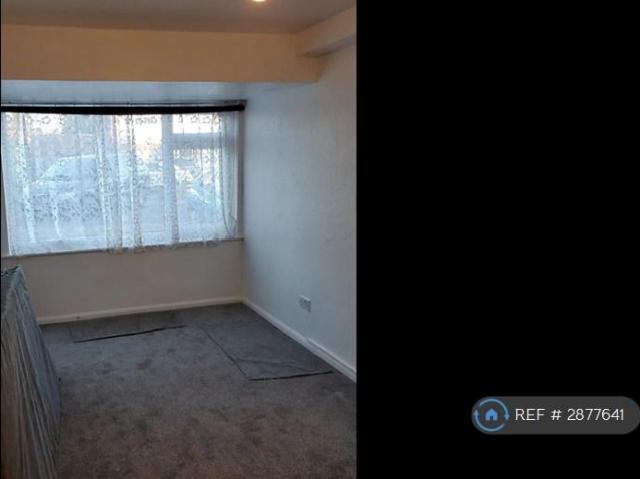 London, London, E18 Studio to rent £950 pcm £219 pw