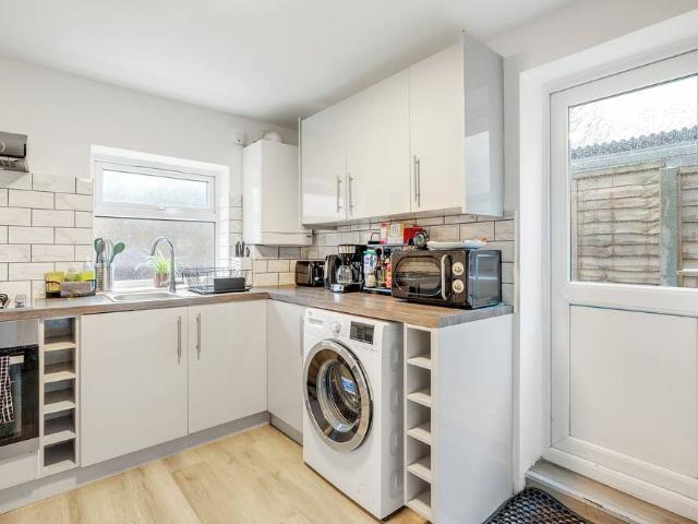 London, N15 5ET, United Kingdom | 4 bed house for rent #147421304 | Rentberry