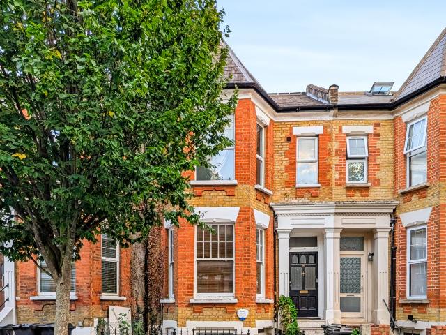 London N16, 1 bed flat to rent, £3,000 pcm | PrimeLocation