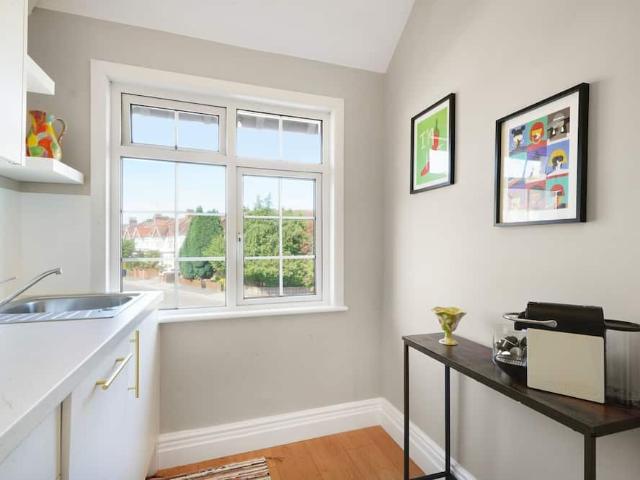 London, N12 0RJ, United Kingdom | 1 bed apartment for rent #131352638 | Rentberry