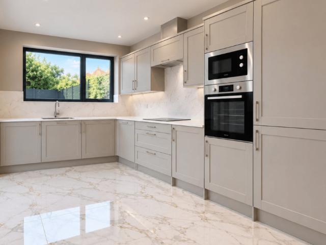 LONDON N12 4 bed detached house to rent £4,250 pcm £981 pw