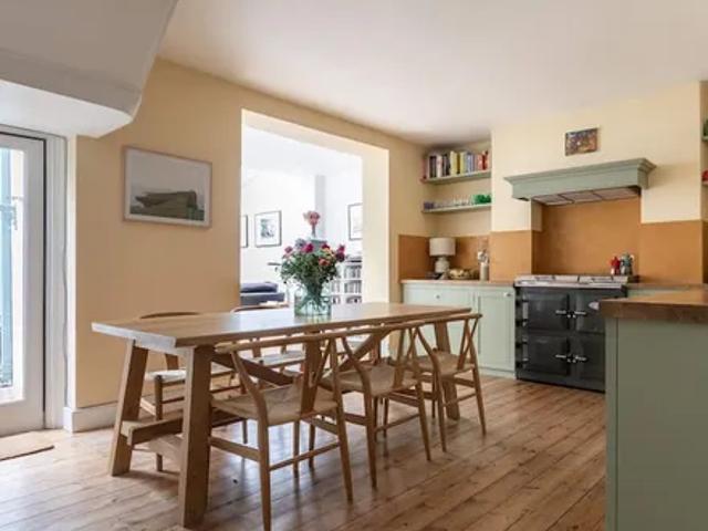 London, N1 3LJ, United Kingdom | 5 bed townhouse for rent #167060327 | Rentberry