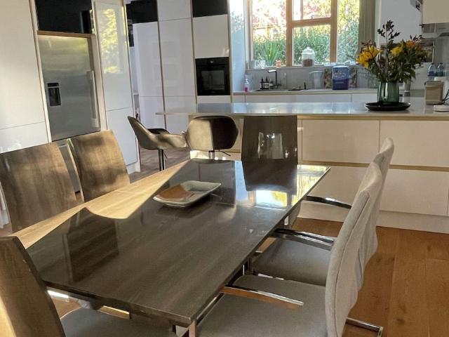 London, N1 2JT, United Kingdom | 4 bed house for rent #176016257 | Rentberry