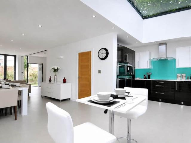 London, N1 4FB, United Kingdom | 4 bed house for rent #97045018 | Rentberry