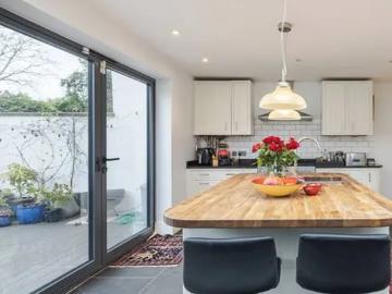 London, N1 4LJ, United Kingdom | 2 bed house for rent #166018040 | Rentberry