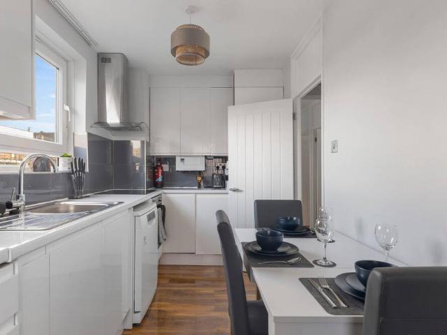 London, N1 6PL, United Kingdom | 3 bed apartment for rent #147372032 | Rentberry