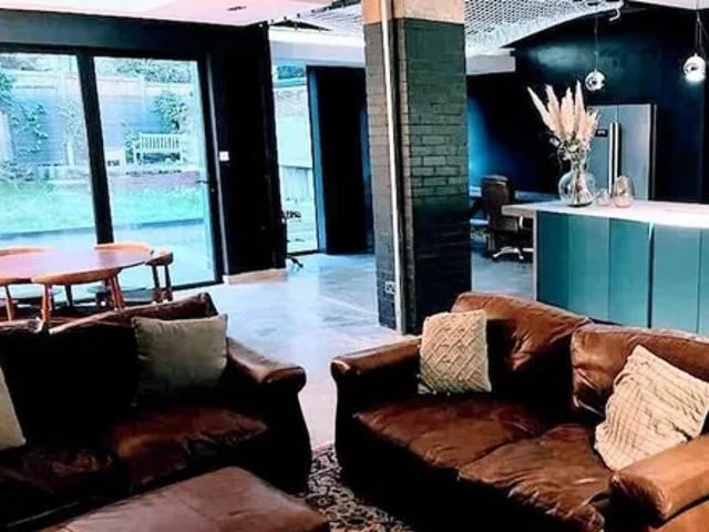 London, N21 3NX, United Kingdom | 8 bed house for rent #121964417 | Rentberry